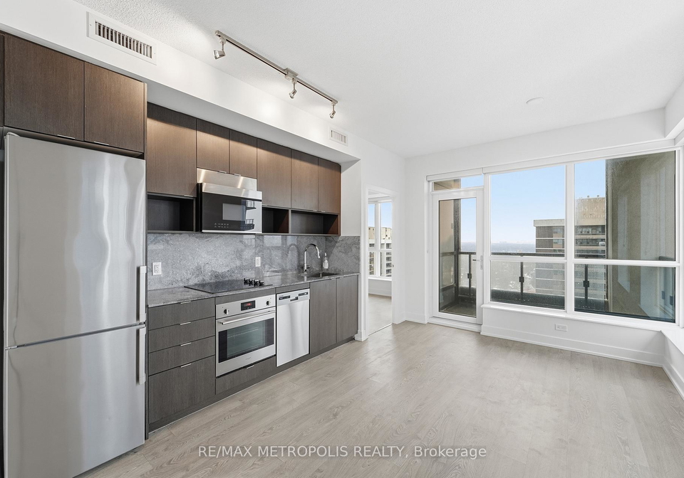 7-mabelle-avenue-etobicoke-ontario-w12807908