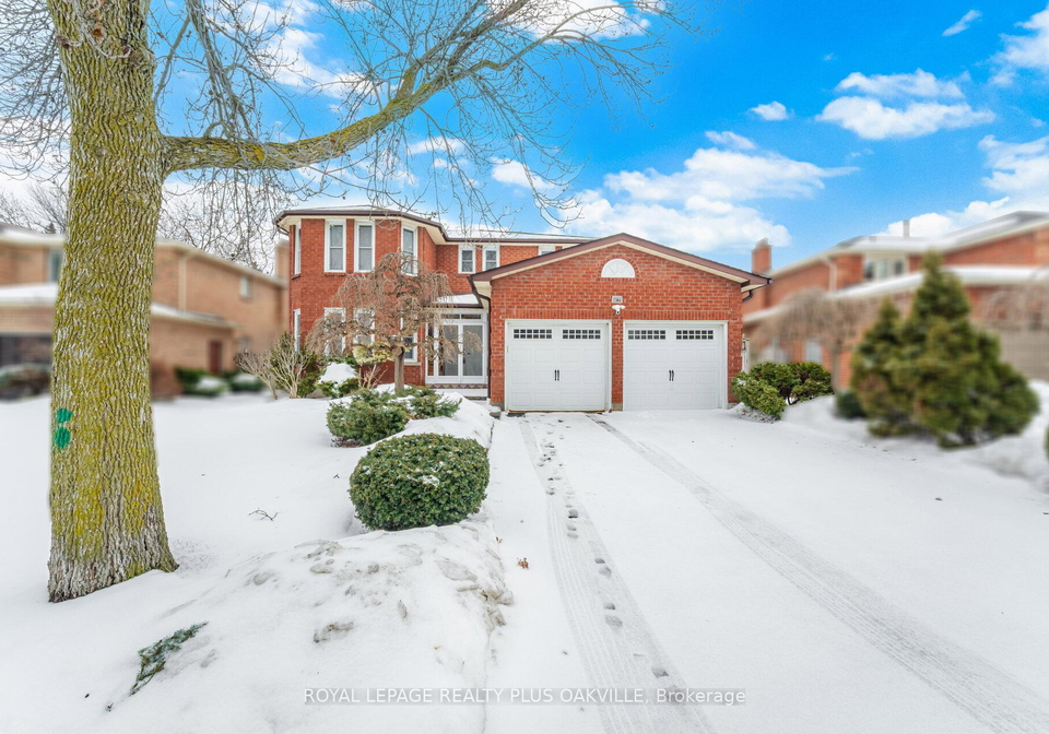 1346-chalfield-drive-oakville-ontario-w12807922