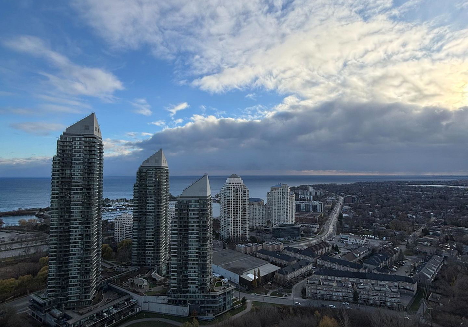 36-park-lawn-road-etobicoke-ontario-w12808044