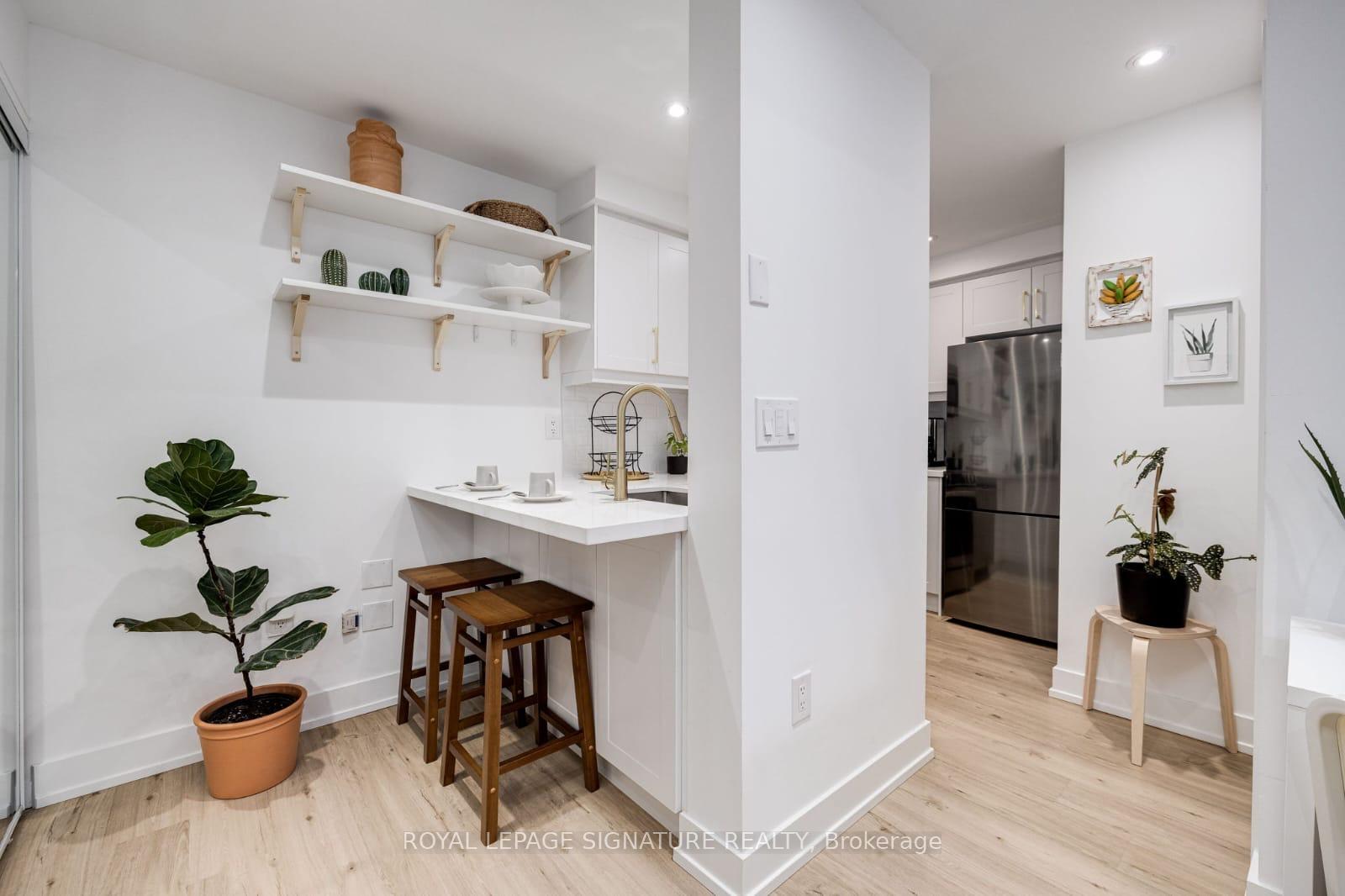 760-lawrence-avenue-north-york-ontario-w12808318