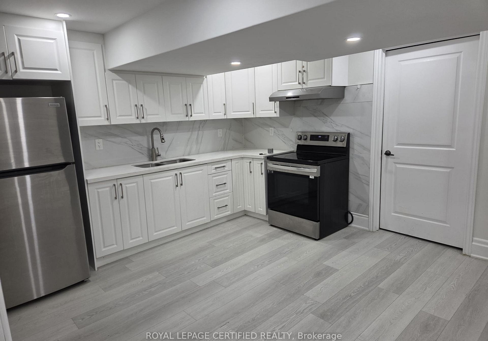 39-junior-road-brampton-ontario-w12808464