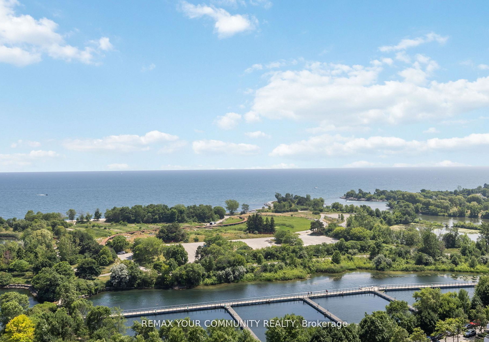 65-annie-craig-drive-etobicoke-ontario-w12808738