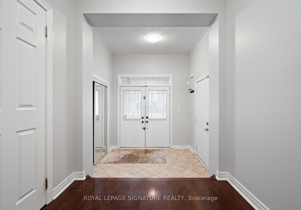 2019-trawden-way-oakville-ontario-w12808824