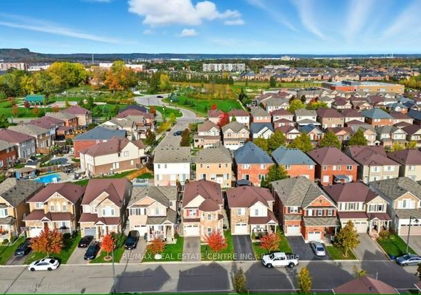 435-pozbou-crescent-milton-ontario-w12808894