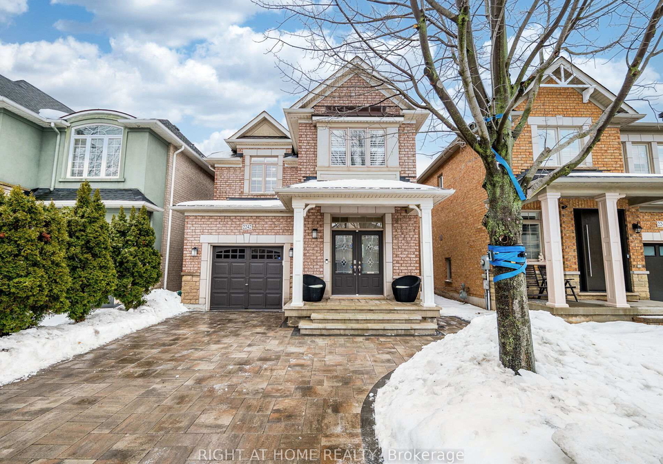 2242-kwinter-road-oakville-ontario-w12809354