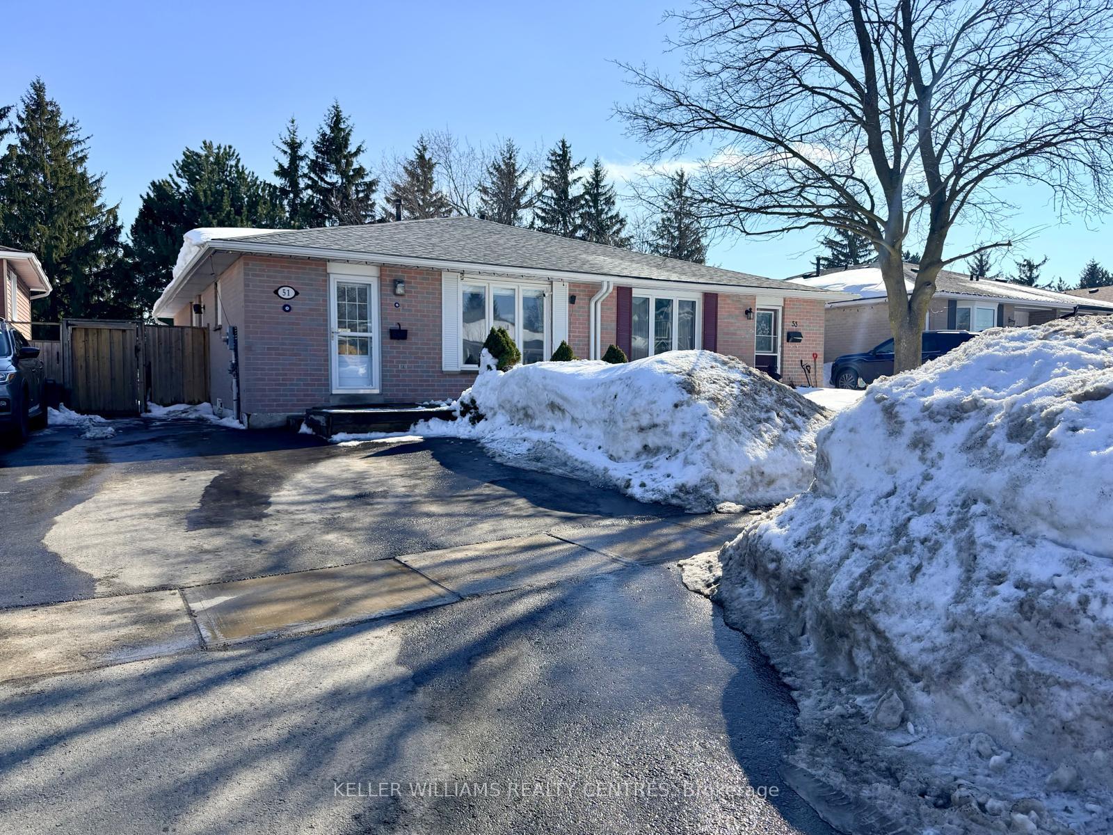 51-manor-crescent-orangeville-ontario-w12809390