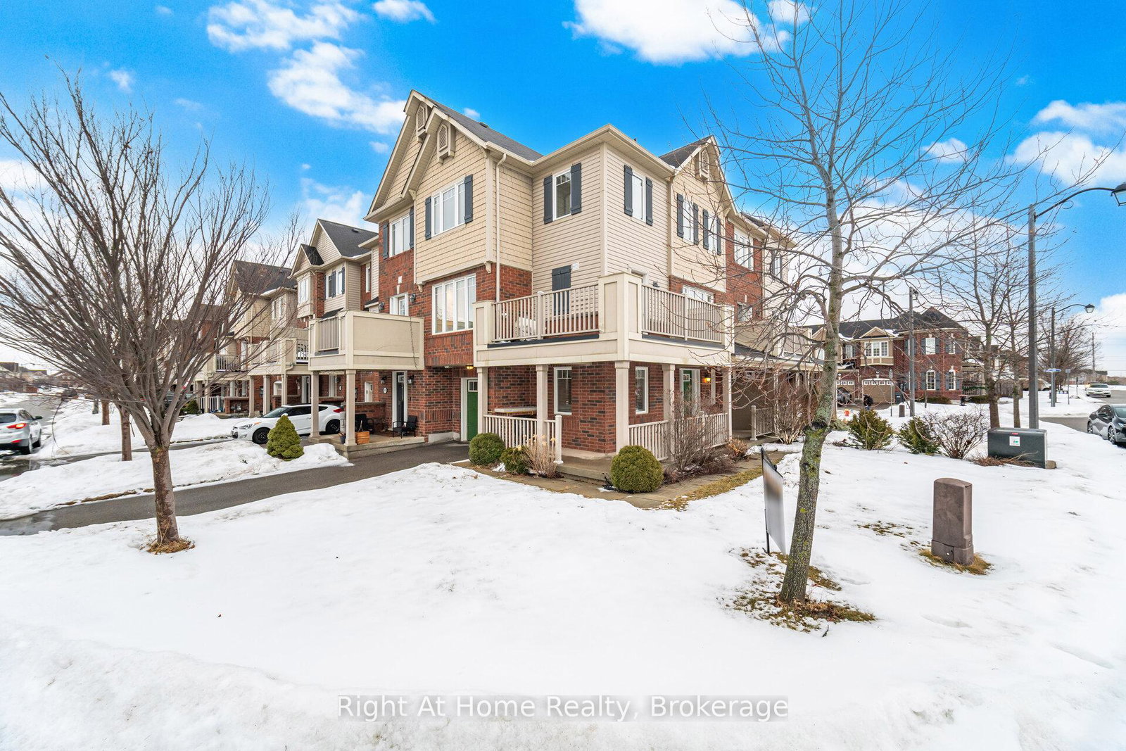 387-cavanagh-lane-milton-ontario-w12809622