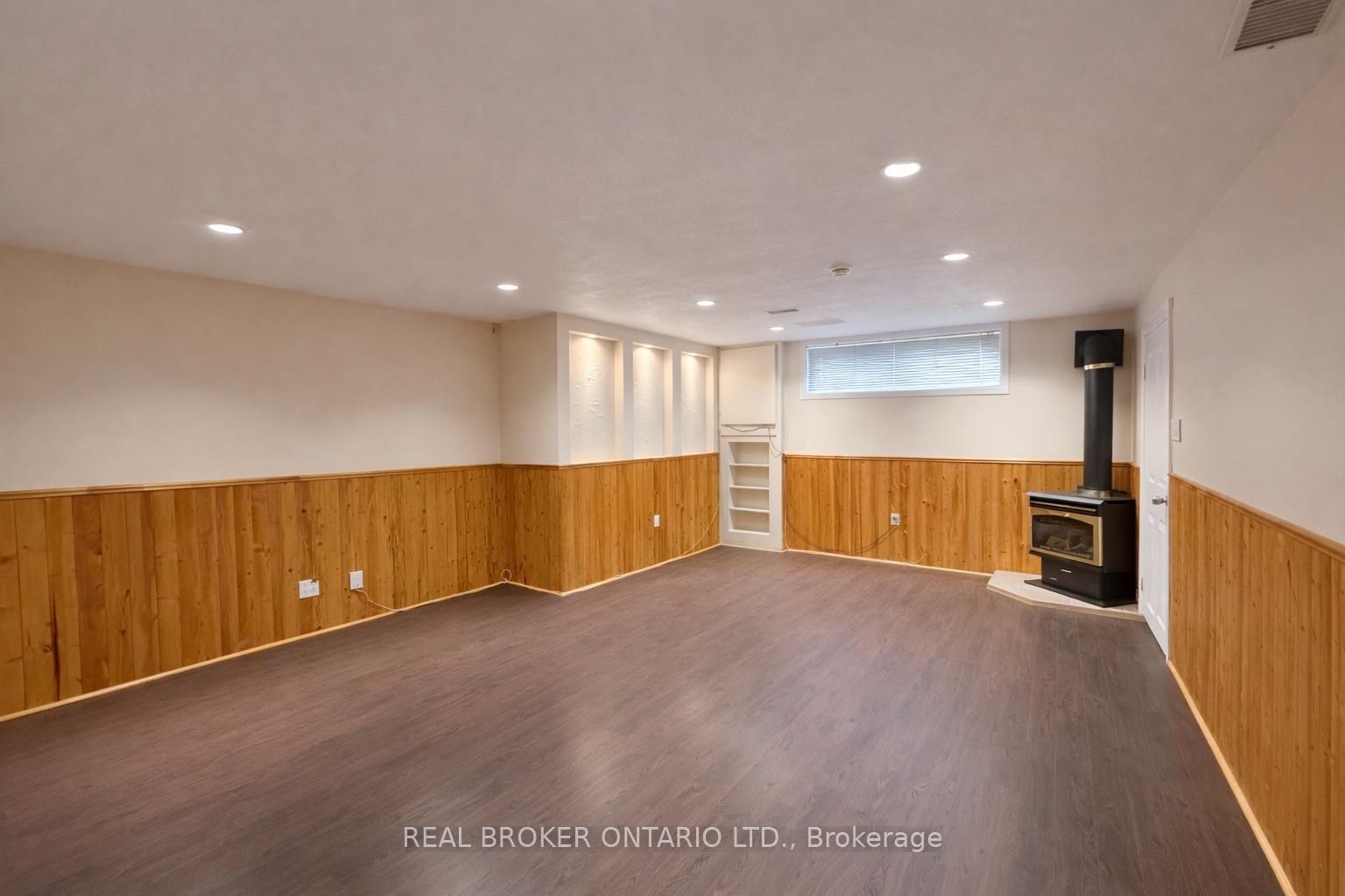 1602-coram-crescent-mississauga-ontario-w12809626
