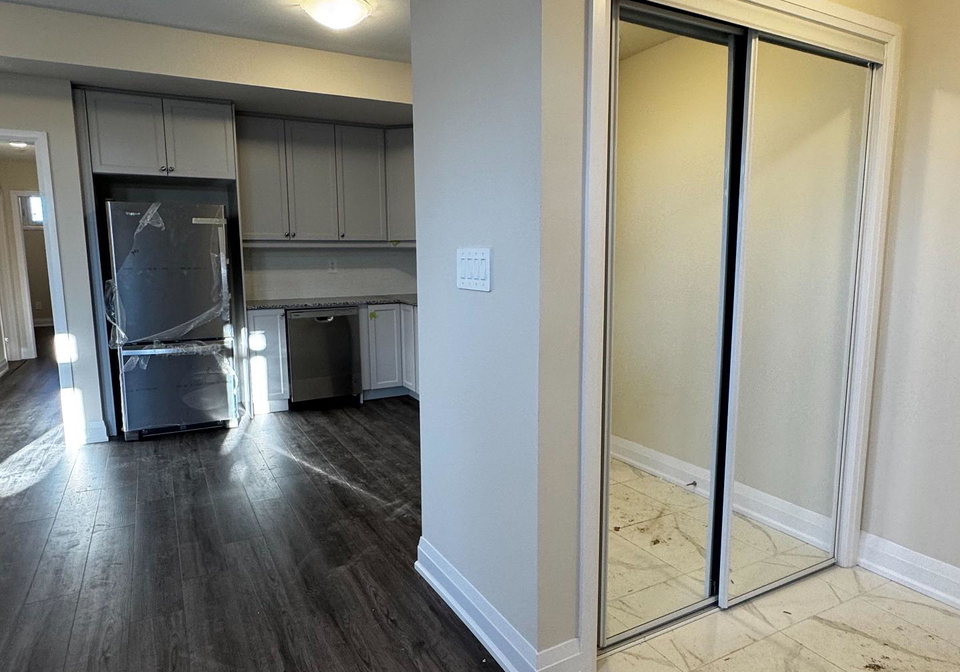 1565-rose-way-milton-ontario-w12809674