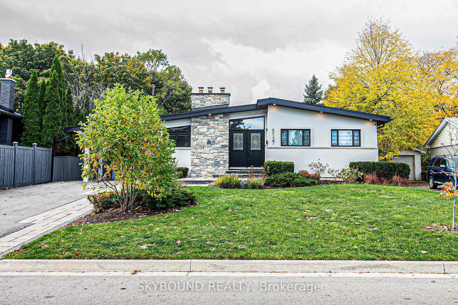 5127-cherryhill-crescent-burlington-ontario-w12809698