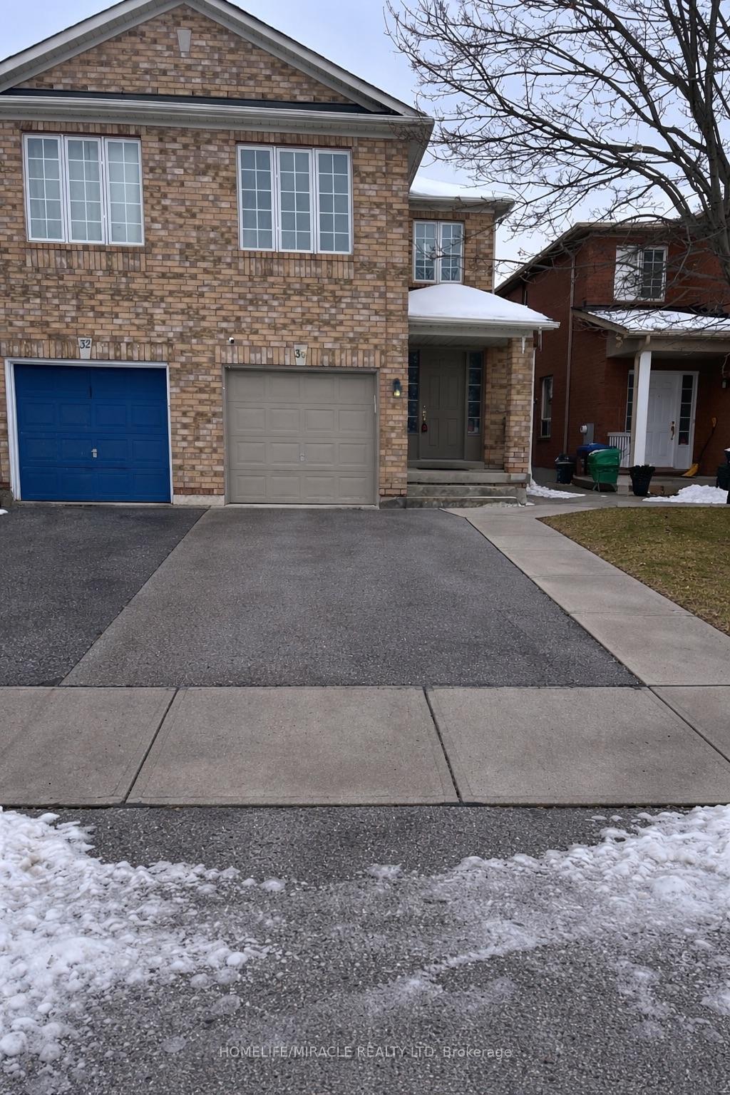 30-lonestar-crescent-brampton-ontario-w12809702