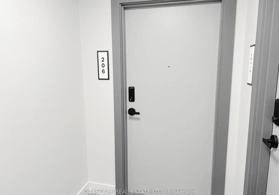 758-dovercourt-road-toronto-ontario-w12809852