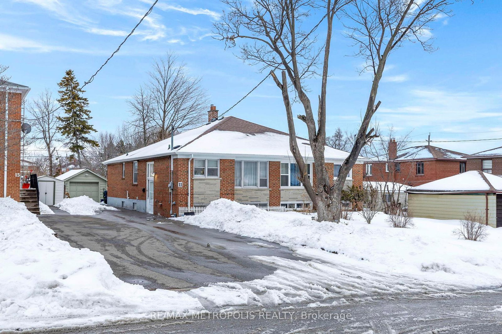 11-rambler-place-york-ontario-w12810206