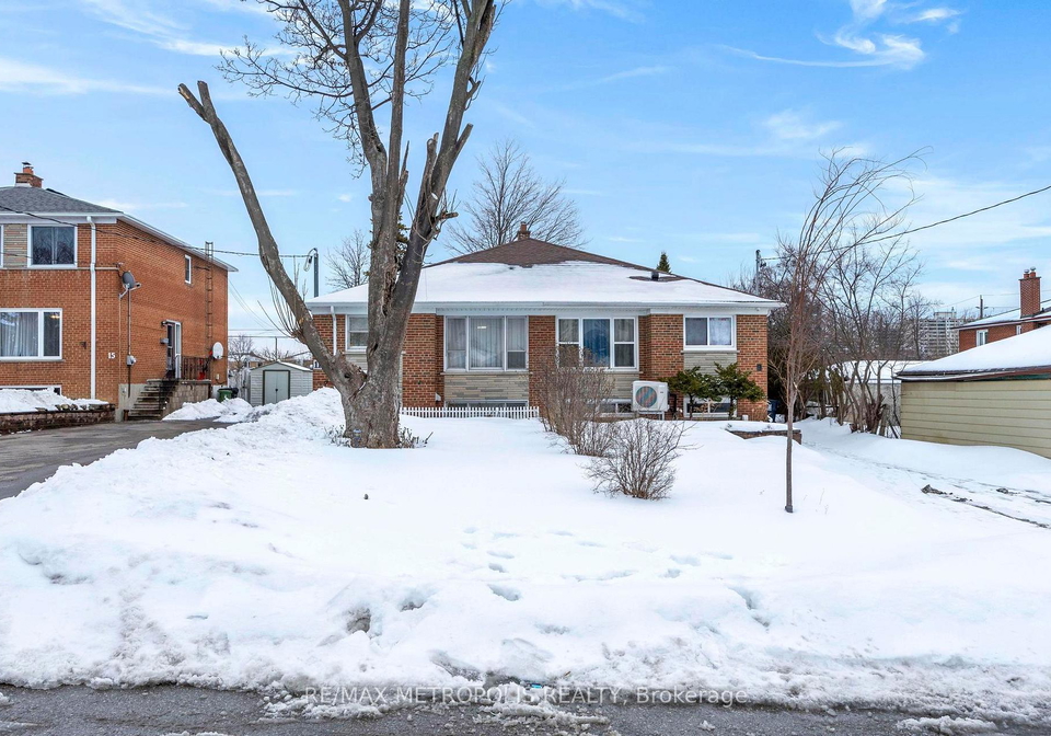 11-rambler-place-york-ontario-w12810206