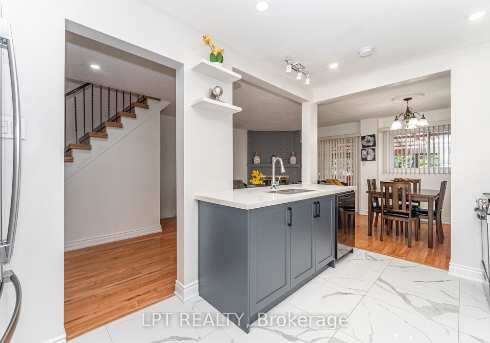 27-woodsview-avenue-etobicoke-ontario-w12810490