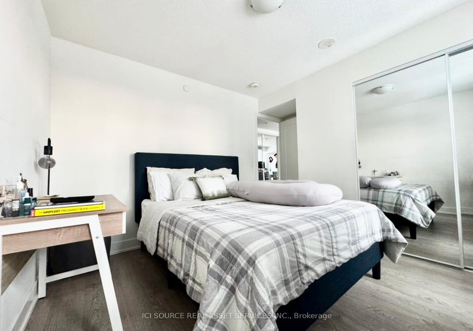 7-mabelle-avenue-etobicoke-ontario-w12810666