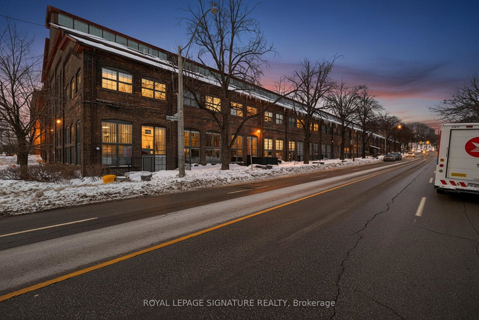 1100-lansdowne-avenue-toronto-ontario-w12810714