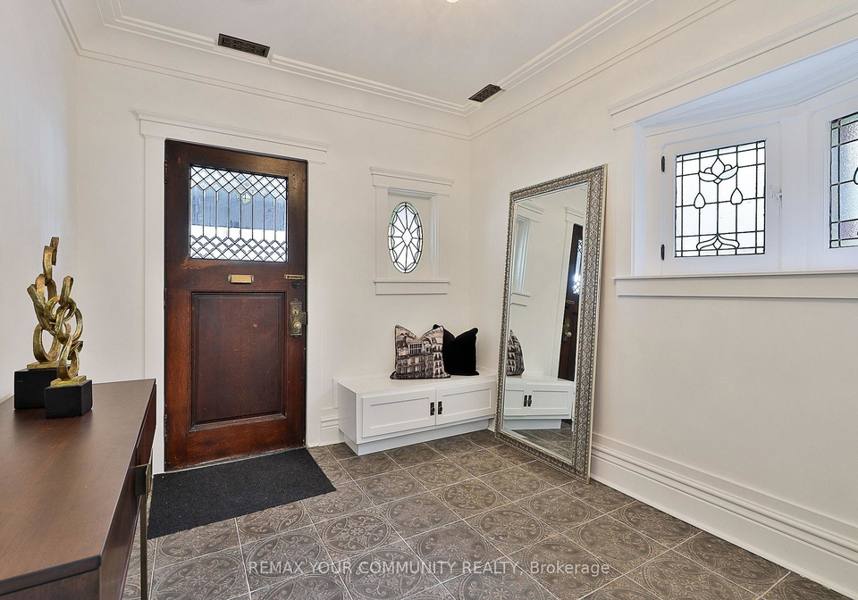 262-roncesvalles-avenue-toronto-ontario-w12810824
