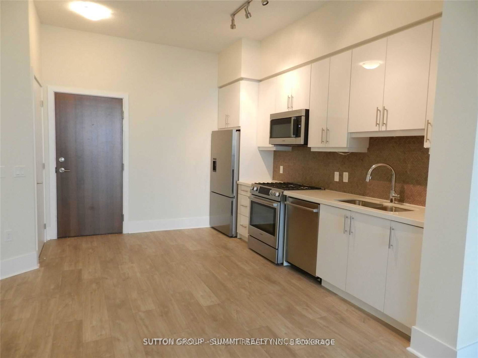 3975-grand-park-drive-mississauga-ontario-w12810844