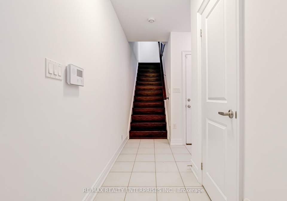 290-royalton-common-oakville-ontario-w12811342