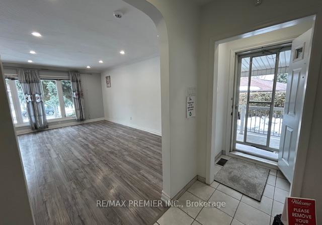 20-jacinta-drive-north-york-ontario-w12811590