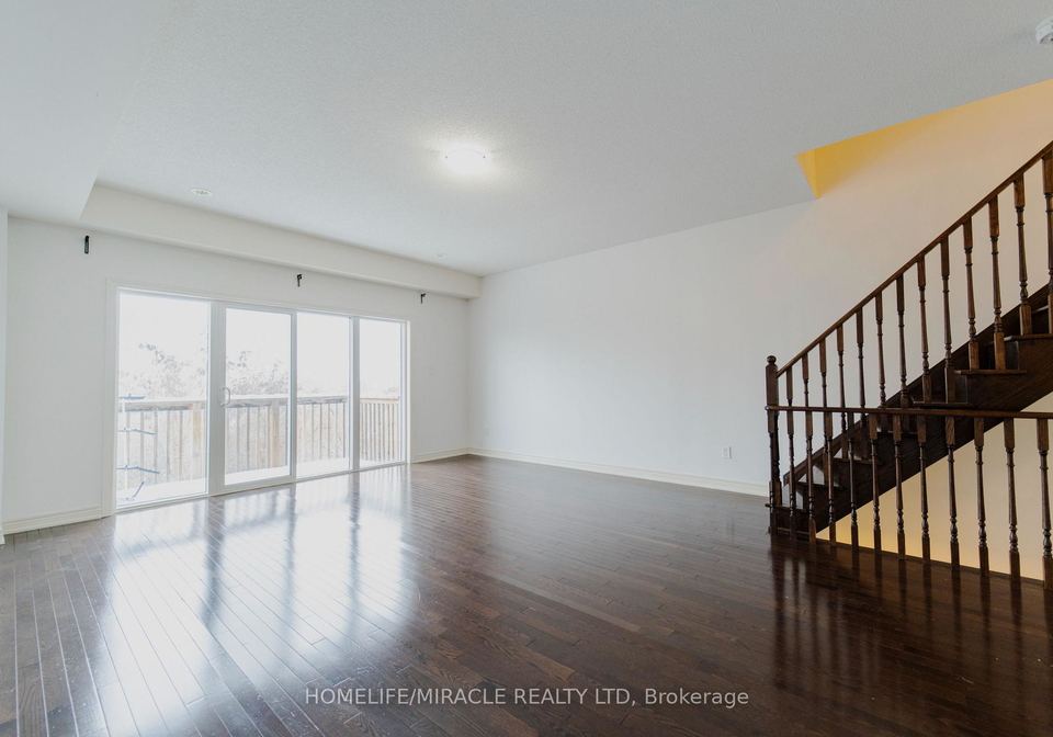 106-aspen-hills-road-brampton-ontario-w12812012
