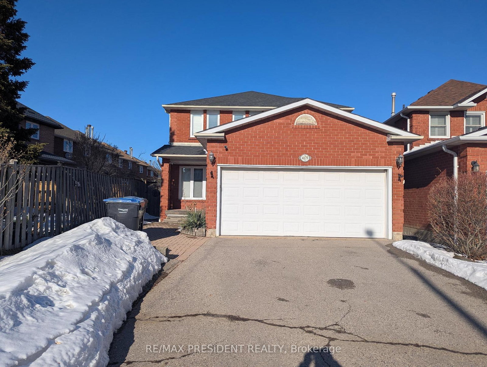 4679-owl-circle-mississauga-ontario-w12812276