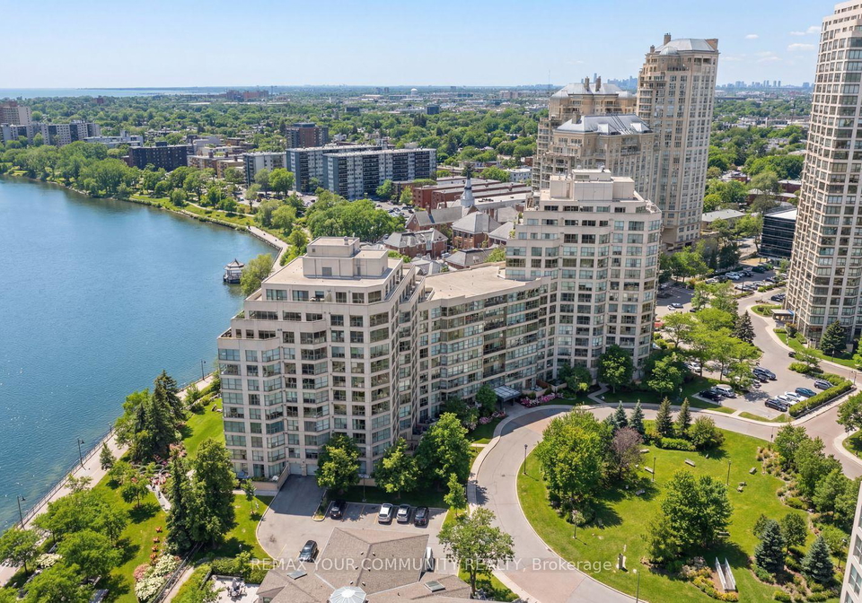 2267-lake-shore-boulevard-w-etobicoke-ontario-w12812496