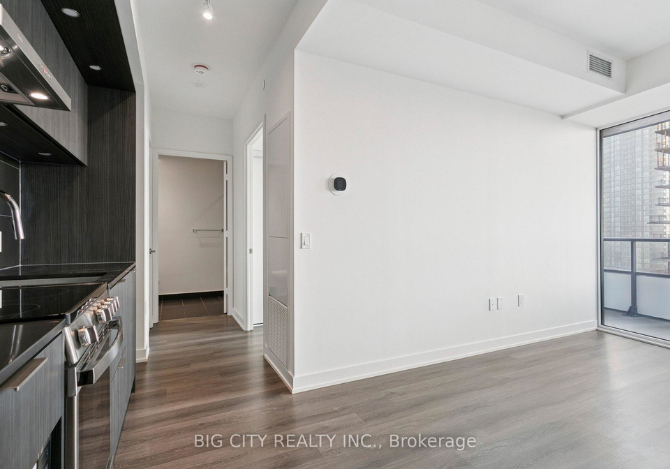 448-burnhamthorpe-road-w-mississauga-ontario-w12812936