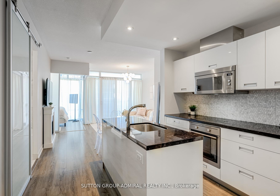 90-park-lawn-road-etobicoke-ontario-w12813142