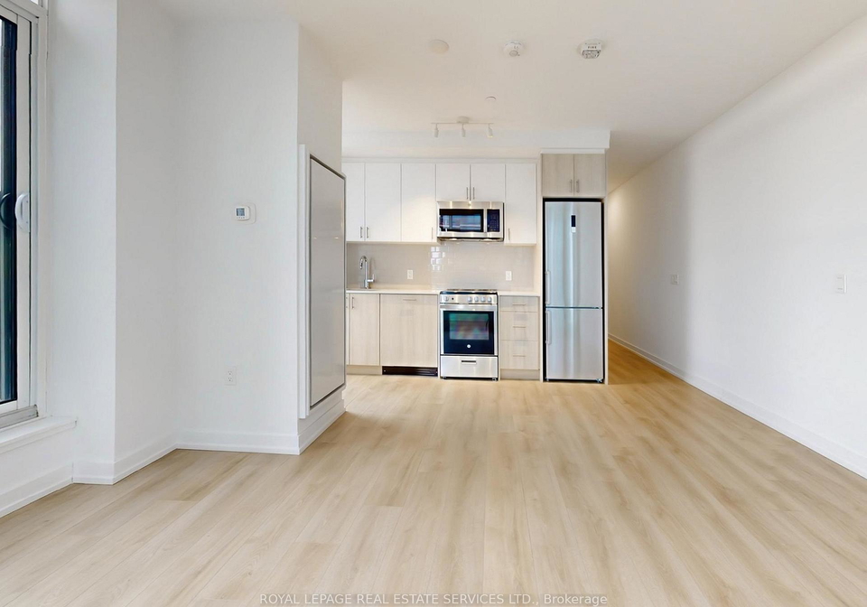 1195-the-queensway-etobicoke-ontario-w12813208