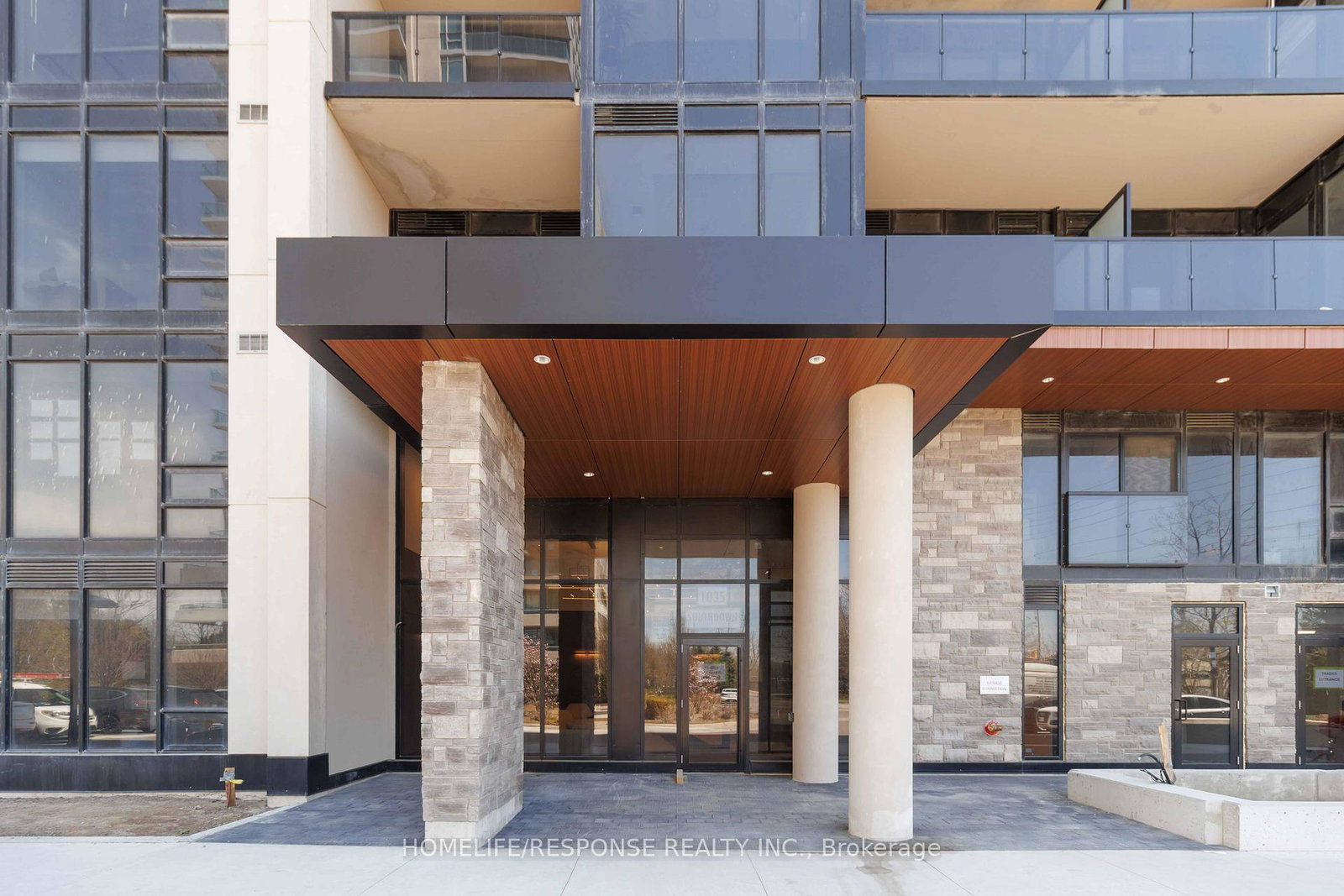 1035-southdown-road-mississauga-ontario-w12813324
