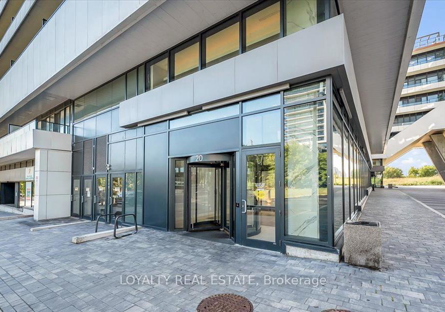 20-shore-breeze-drive-etobicoke-ontario-w12813886