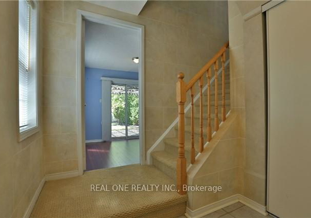 6880-meadowvale-town-cent-circle-mississauga-ontario-w12813946