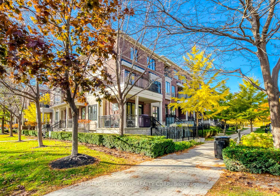 40-carnation-avenue-etobicoke-ontario-w12814112