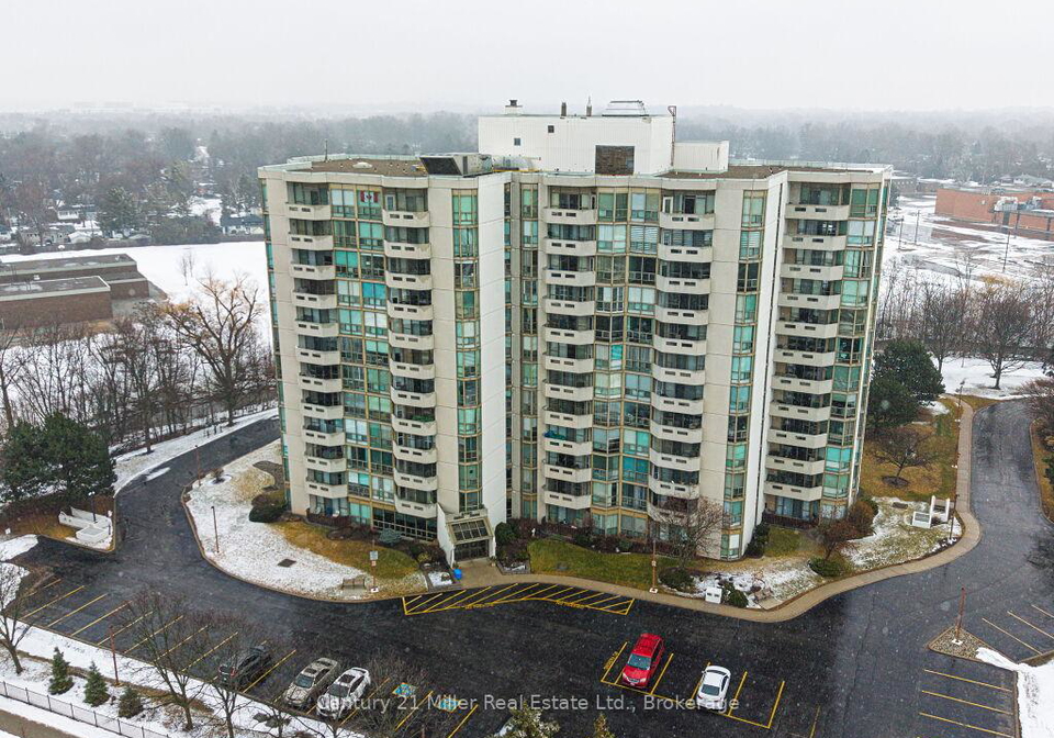 5090-pinedale-avenue-burlington-ontario-w12814306