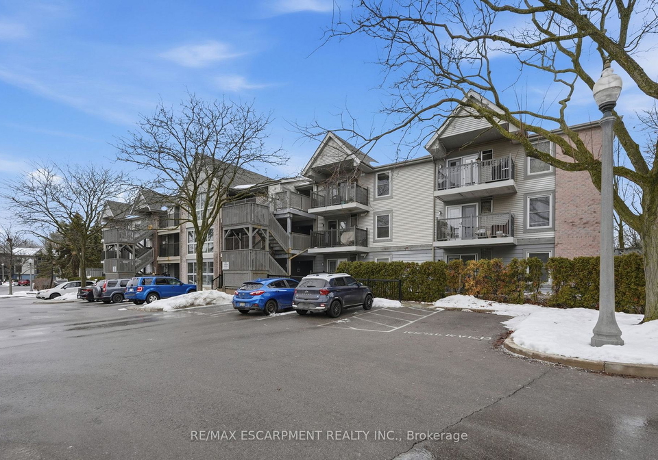2040-cleaver-avenue-burlington-ontario-w12815026