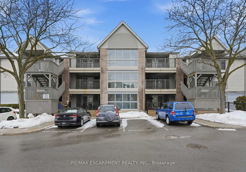 2040-cleaver-avenue-burlington-ontario-w12815026