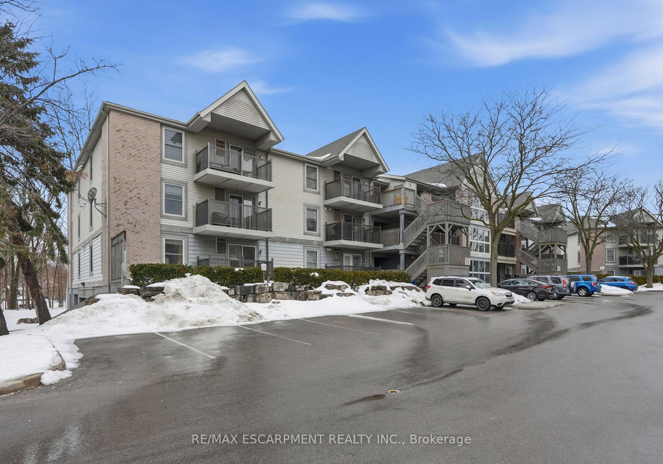 2040-cleaver-avenue-burlington-ontario-w12815026
