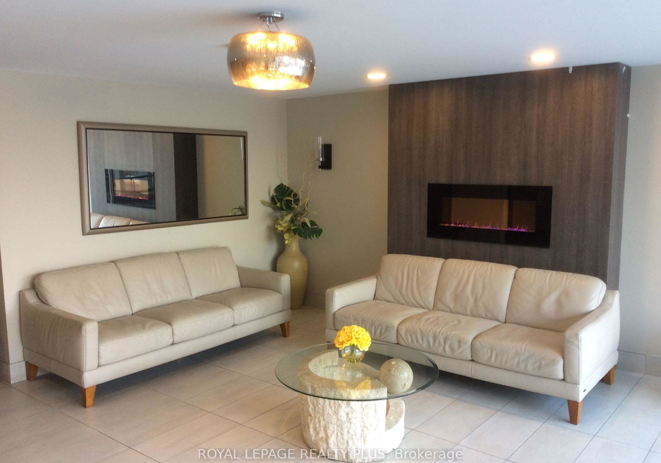 1100-caven-street-mississauga-ontario-w12815072