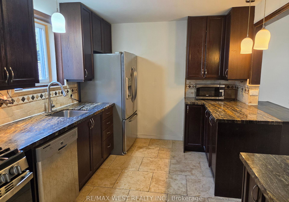 135-ellins-avenue-toronto-ontario-w12815376