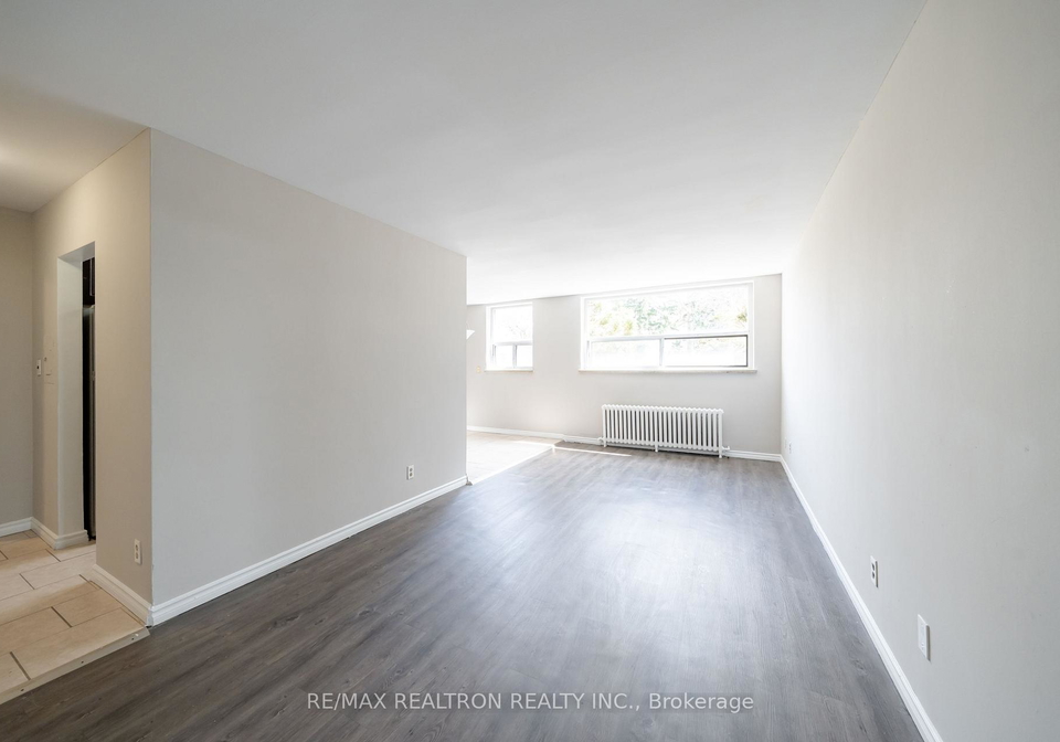 2043-prospect-street-e-burlington-ontario-w12815404
