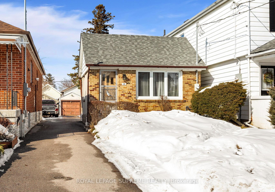 14-east-drive-toronto-ontario-w12815440