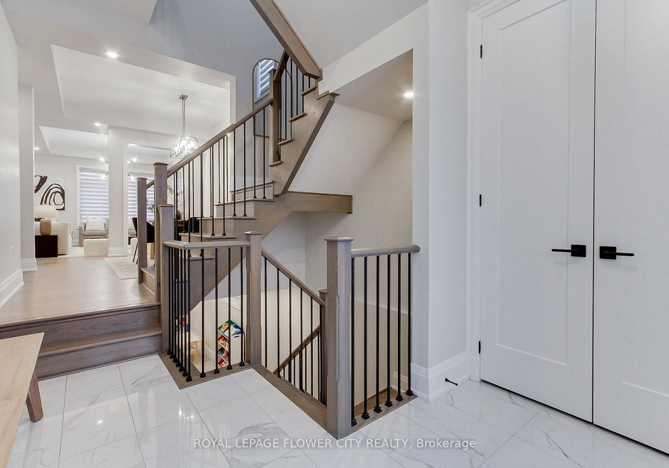 3379-post-road-oakville-ontario-w12815640