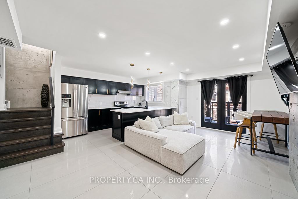 2441-greenwich-drive-oakville-ontario-w12815658