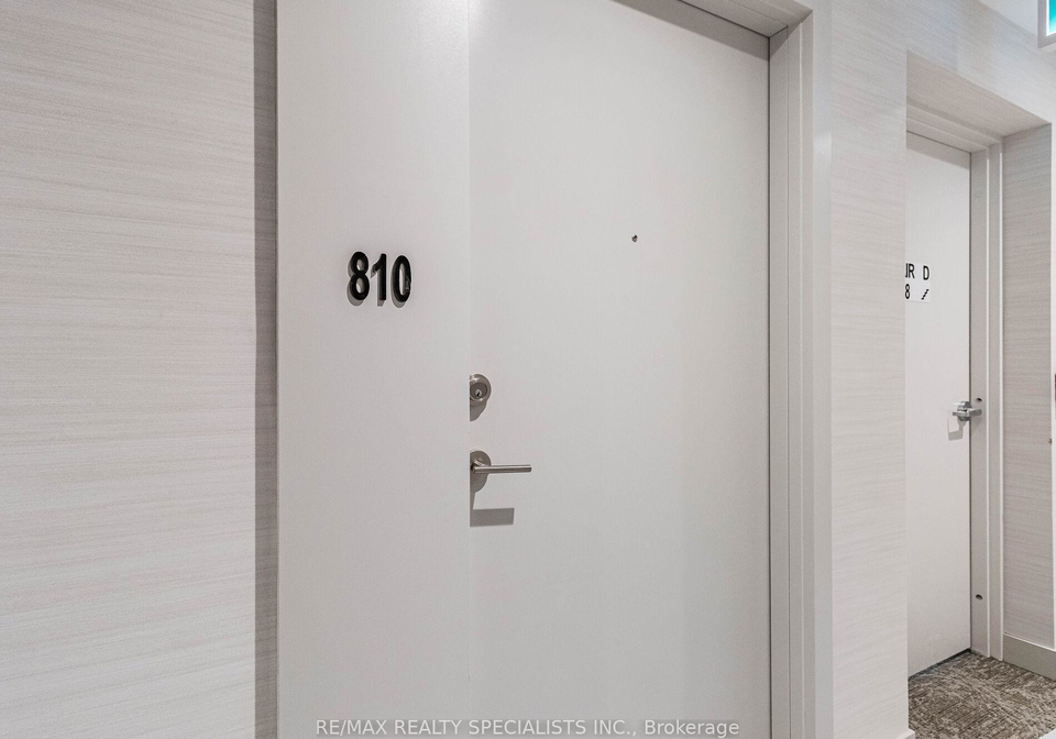215-veterans-drive-brampton-ontario-w12815756