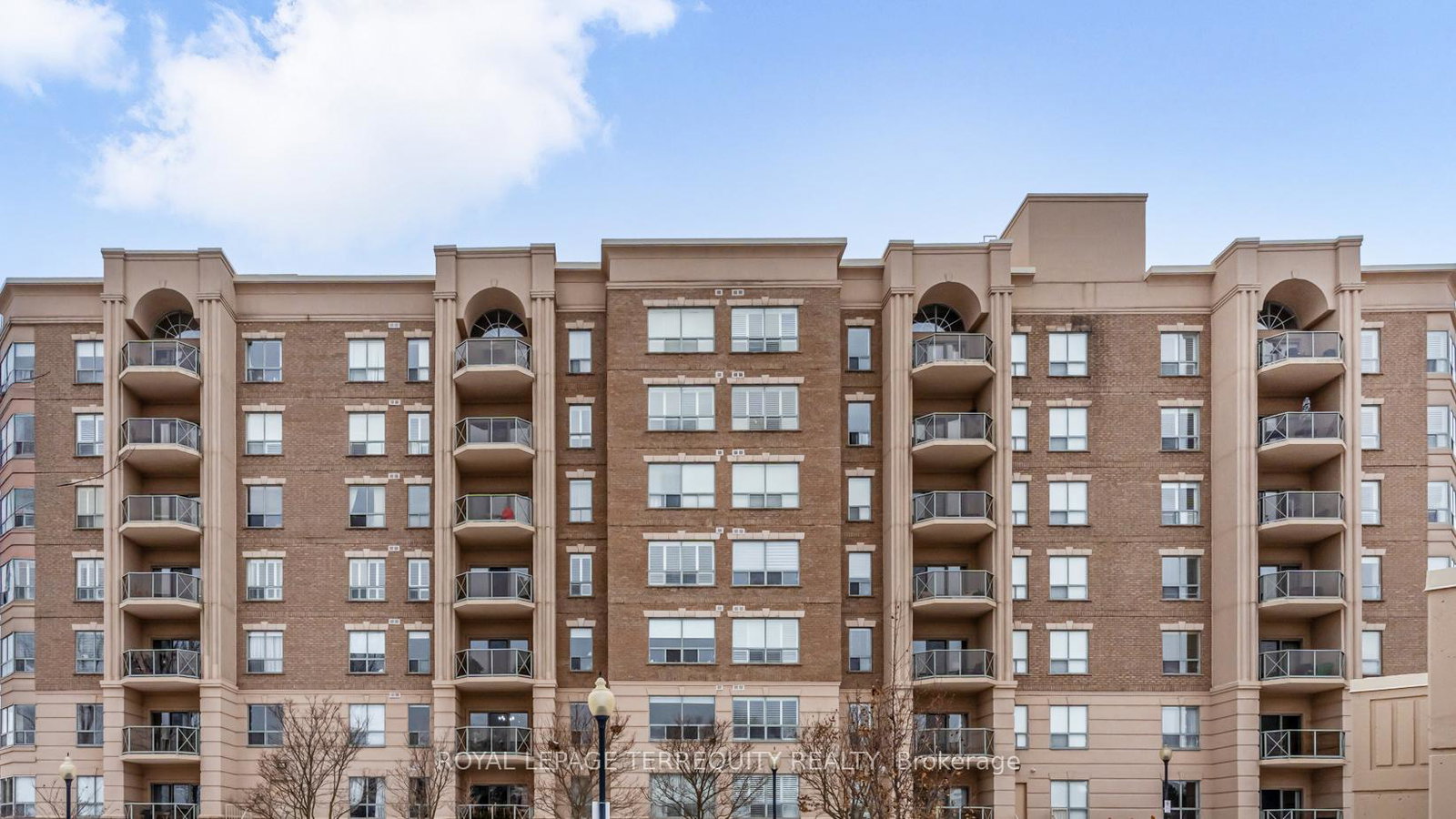 2085-amherst-heights-drive-burlington-ontario-w12815988