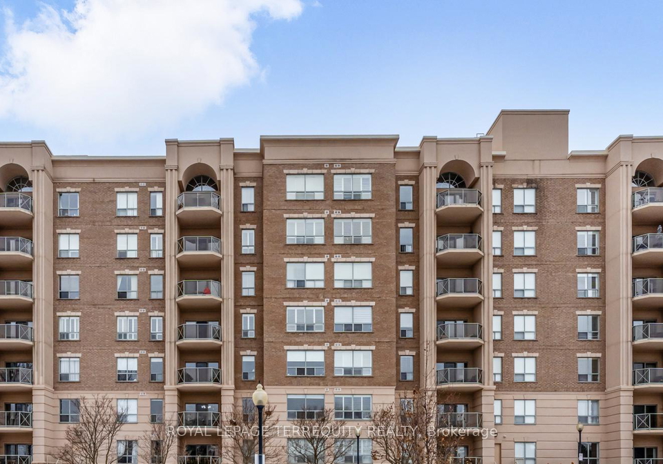 2085-amherst-heights-drive-burlington-ontario-w12815988
