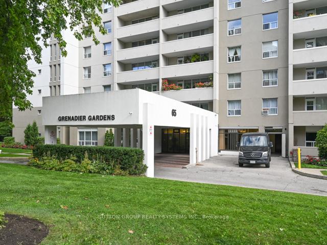 65-southport-street-toronto-ontario-w12816024