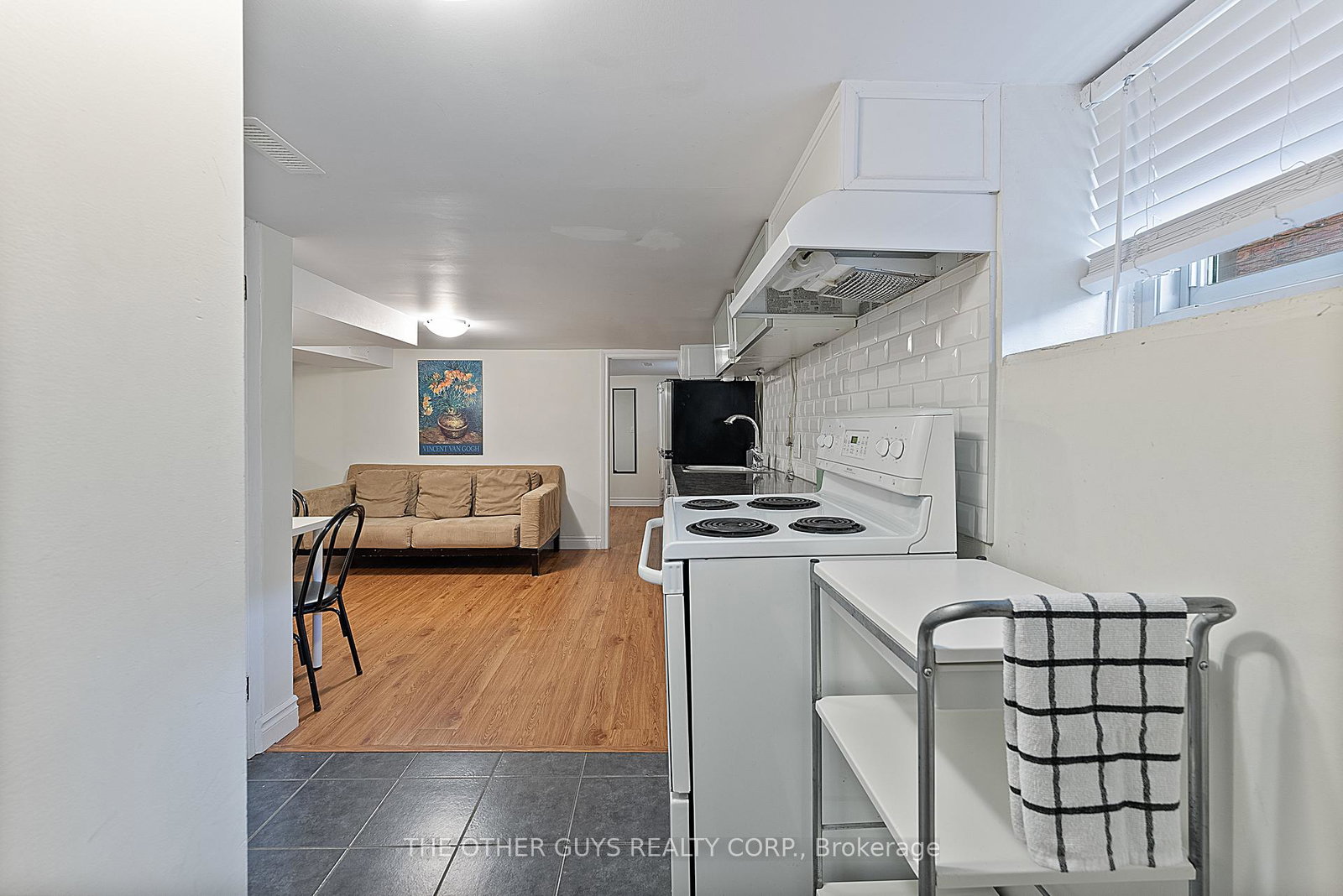 32-chamberlain-avenue-north-york-ontario-w12816216